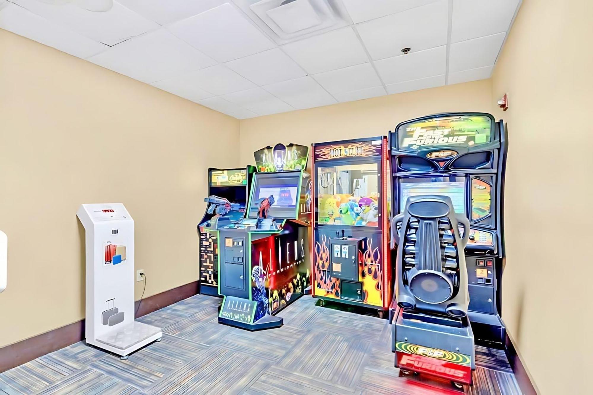 1Br Apartment Near Disney W Pool Hot Tub Arcade Orlando Exterior photo